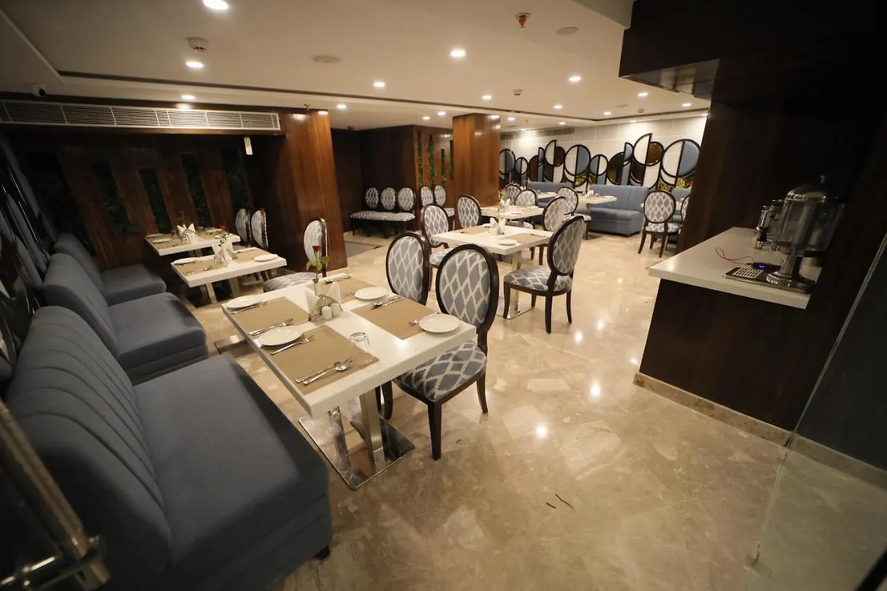 ורנאסי Hotel Veda By Rks