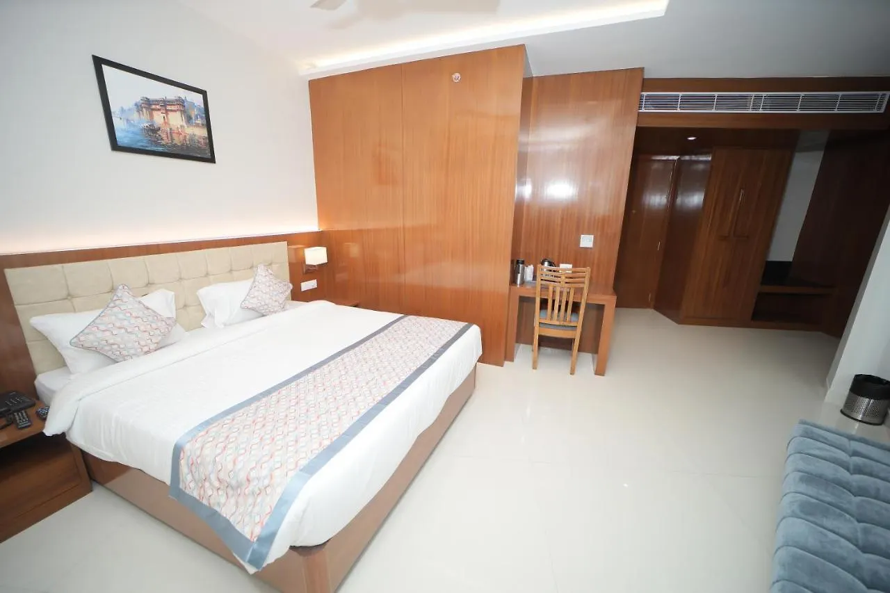 ורנאסי Hotel Veda By Rks